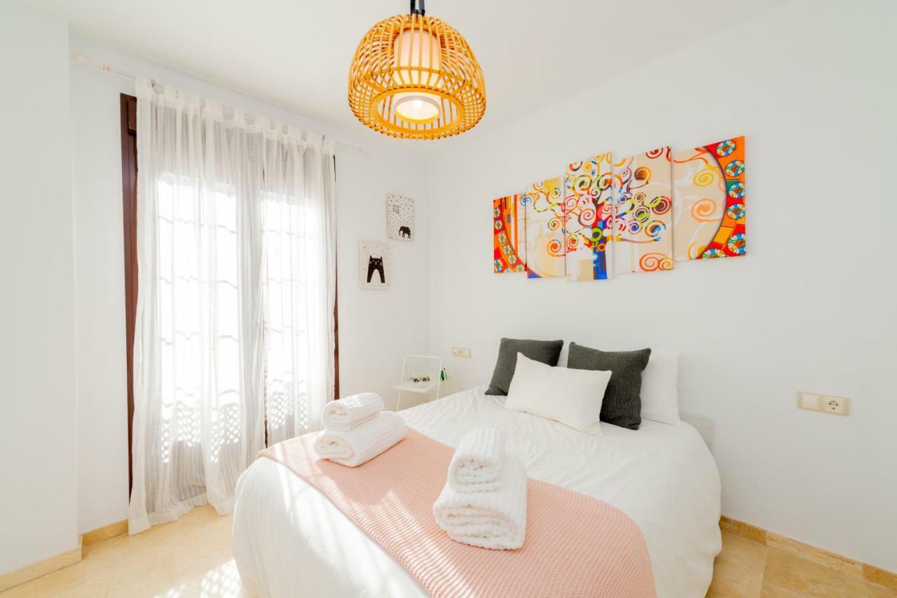 Apartamento Turistico La Vega อันเตเกรา ภายนอก รูปภาพ
