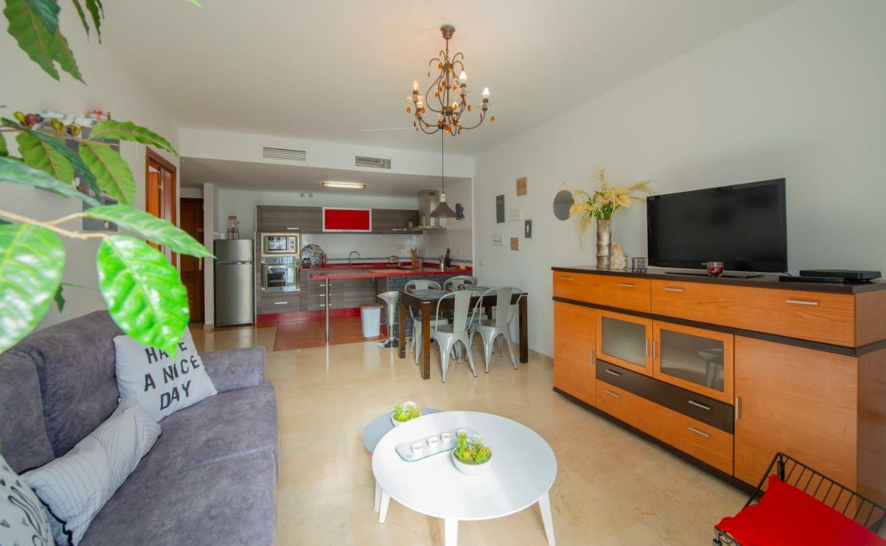 Apartamento Turistico La Vega อันเตเกรา ภายนอก รูปภาพ